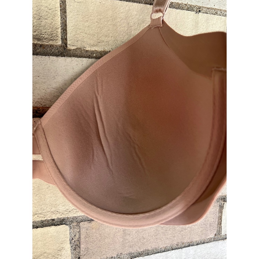 Warners Tan Beige Underwire Molded Cup T-Shirt Bra Size 38D - Picture 3 of 4